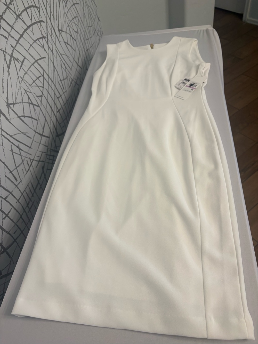 Calvin Klein White Sleeveless Sheath Dress - Picture 6 of 9